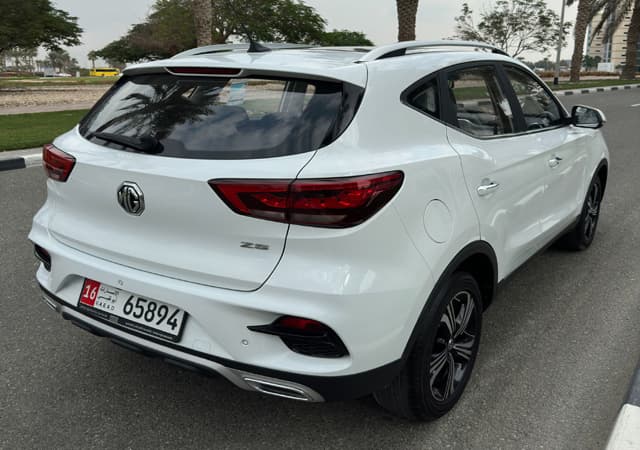 MG ZS 2025 — image 3
